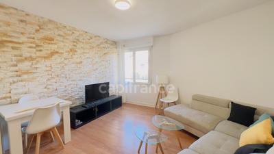 Appartement - 75 m² - 3 pièces