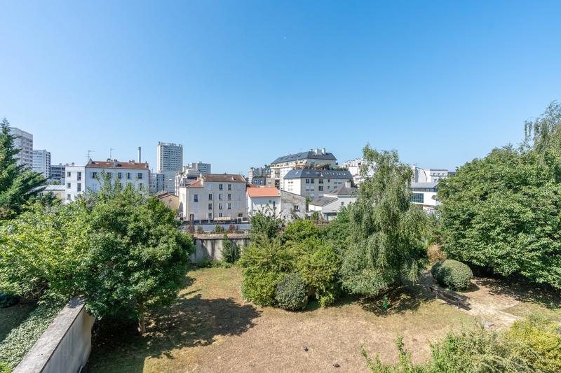 Appartement - 102 m² - 4 pièces