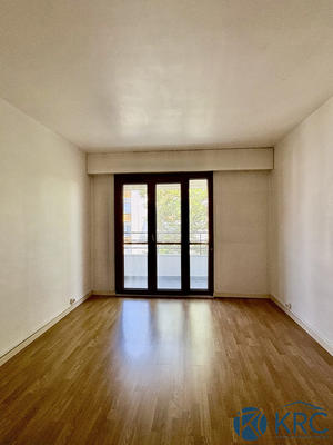 Appartement - 92 m² - 5 pièces