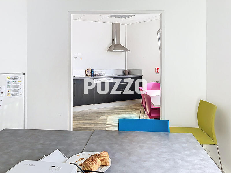 Local commercial - 433 m²