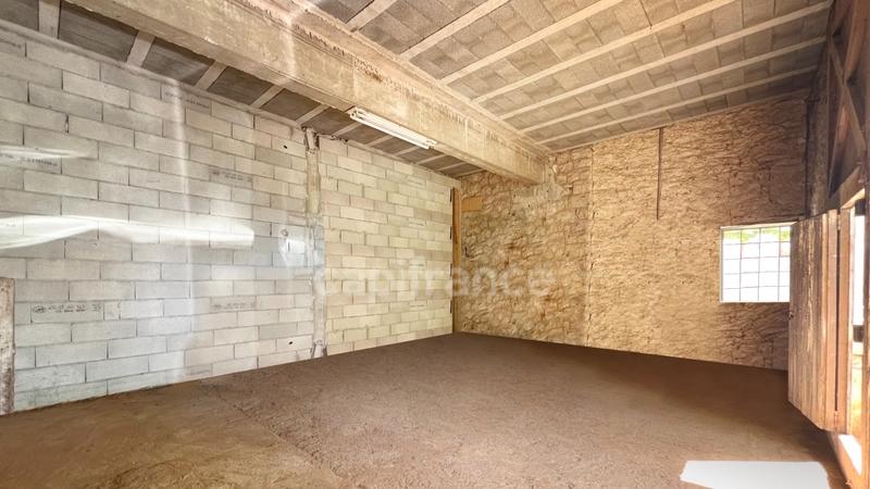 Maison - 83 m² - 4 pièces