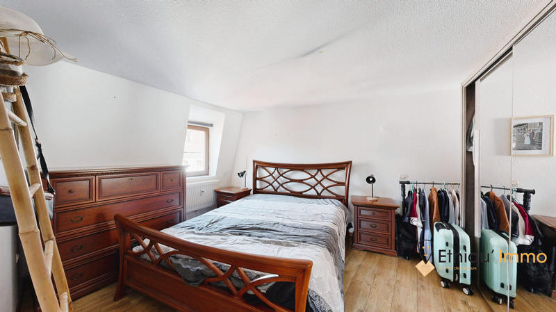 Duplex - 101 m² - 5 pièces