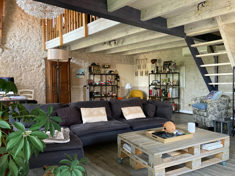 Maison - 150 m² - 7 pièces