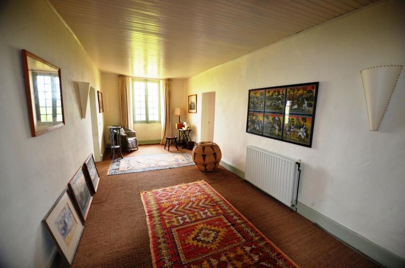 Propriété - 477 m² - 12 pièces