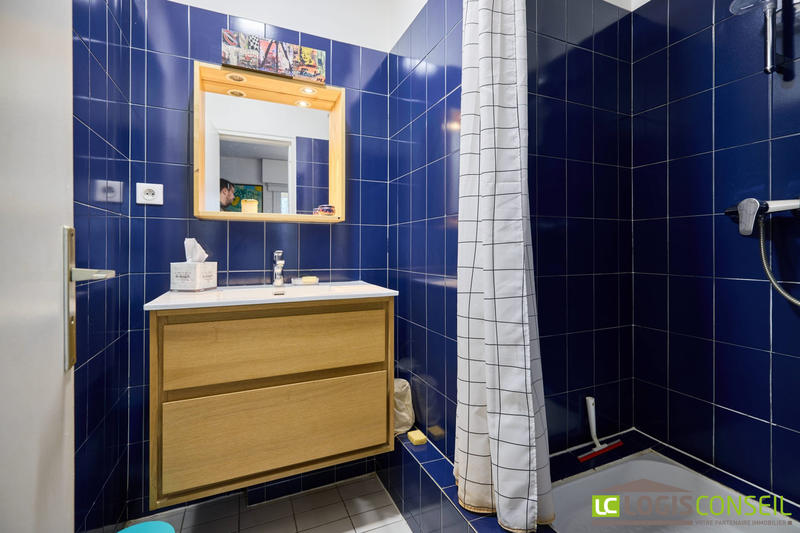 Appartement - 99 m² - 5 pièces