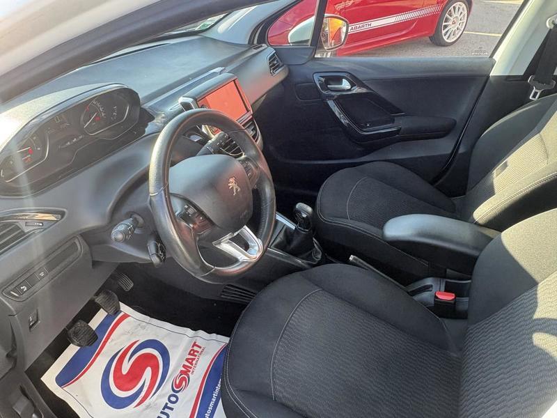 Peugeot 208 1.6 Bluehdi 75cv Active Bvm5