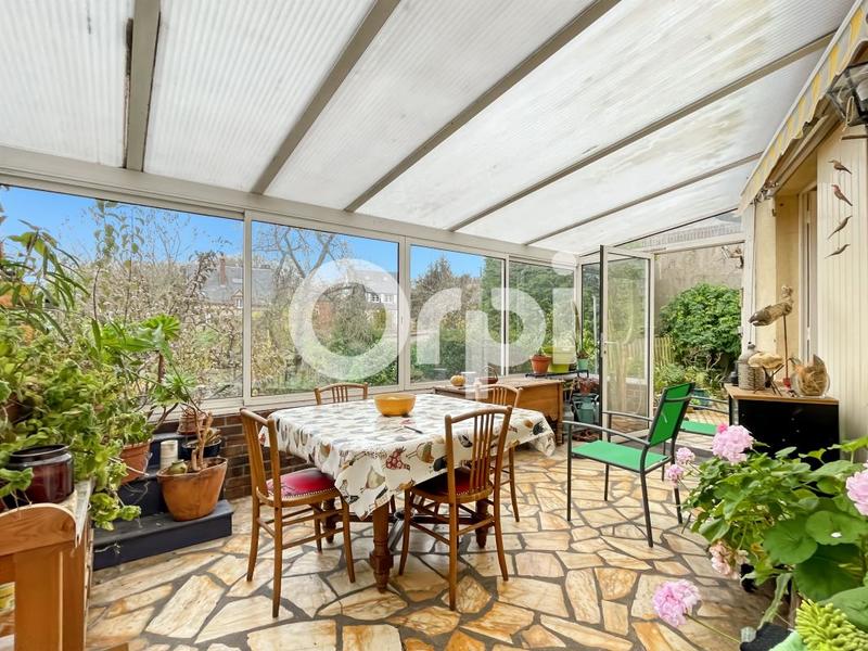 Maison de ville - 160 m² - 7 pièces