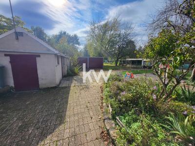 Maison - 96 m² - 3 pièces