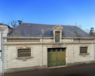 Propriété - 350 m² - 10 pièces