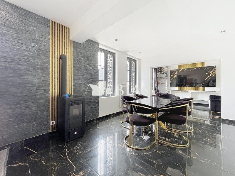 Maison - 125 m² - 5 pièces