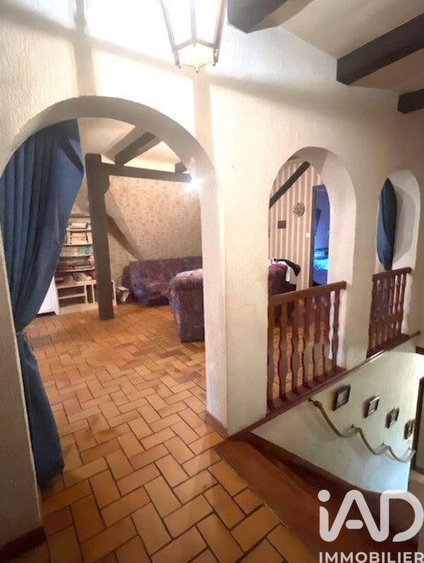 Maison - 272 m² - 7 pièces