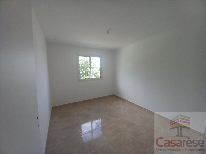 Maison - 76 m² - 4 pièces