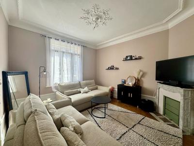 Maison - 122 m² - 5 pièces