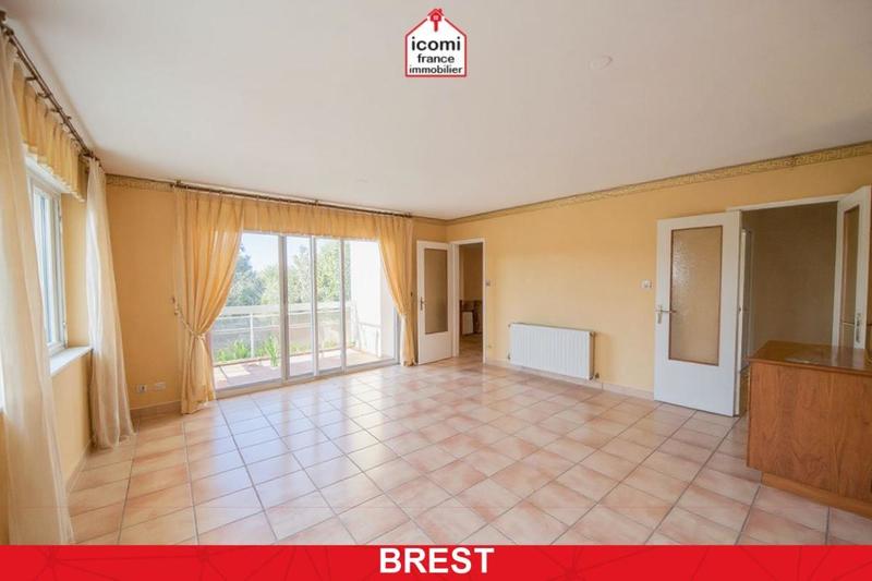 Appartement - 95 m² - 5 pièces