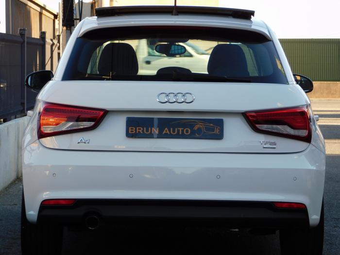 Audi A1 sportback 1.0 Tfsi 95ch Ultra Metropolitan s tronic 7