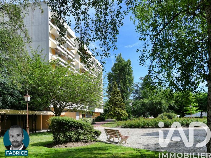 Appartement - 85 m² - 4 pièces