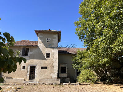 Maison - 282 m² - 7 pièces