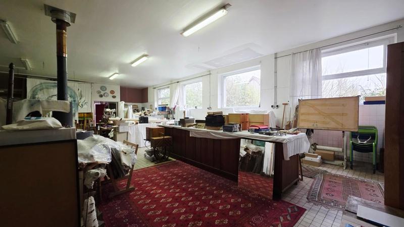 Maison - 401 m² - 6 pièces