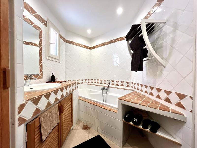 Villa - 148 m² - 6 pièces