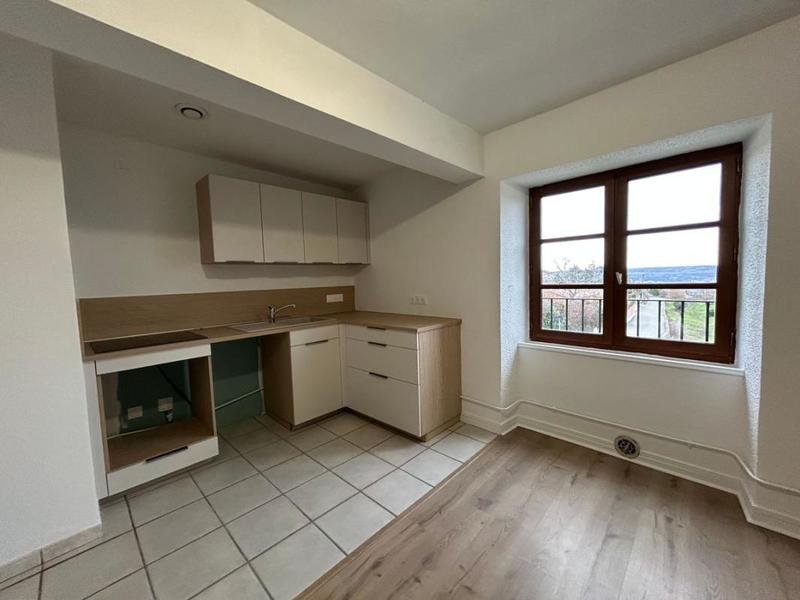 Corps de ferme - 107 m² - 3 pièces