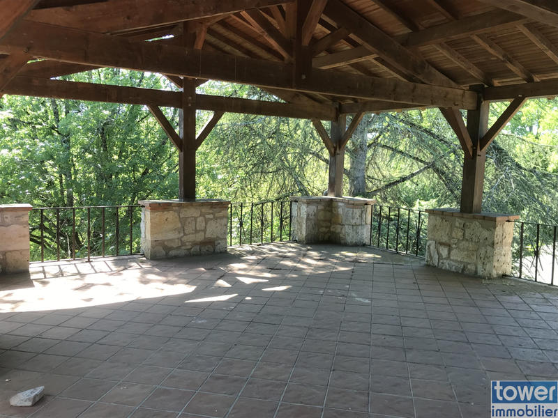 Maison - 170 m² - 7 pièces