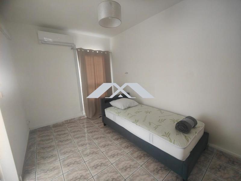 Appartement - 90 m² - 5 pièces