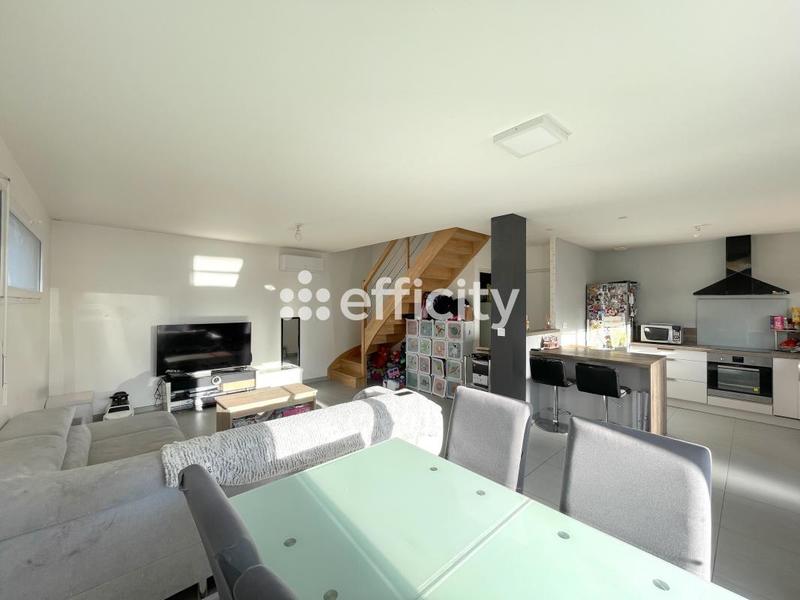 Maison - 91 m² - 4 pièces