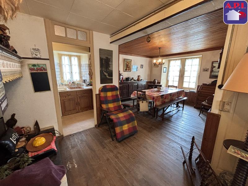 Maison - 87 m² - 5 pièces