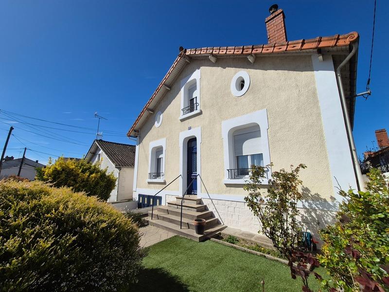 Maison - 112 m² - 6 pièces