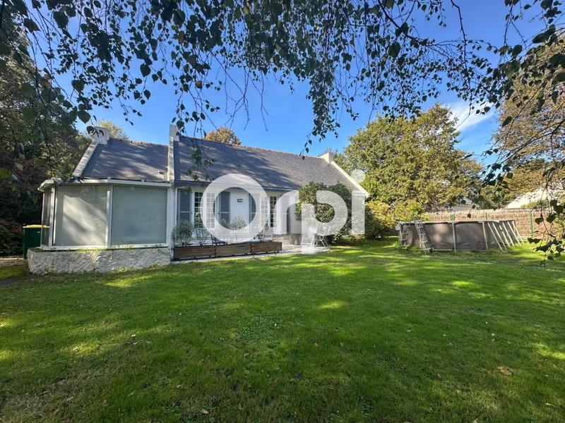 Maison - 161 m² - 8 pièces