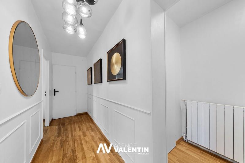 Appartement - 112 m² - 6 pièces