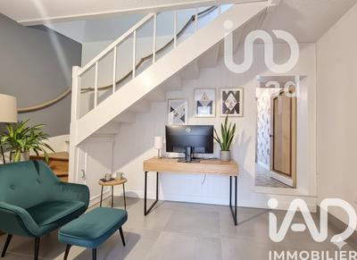 Maison - 96 m² - 4 pièces