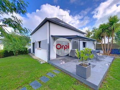 Maison - 92 m² - 5 pièces