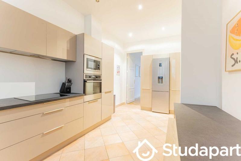 Appartement - 212 m² - 5 pièces