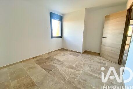 Maison - 97 m² - 4 pièces