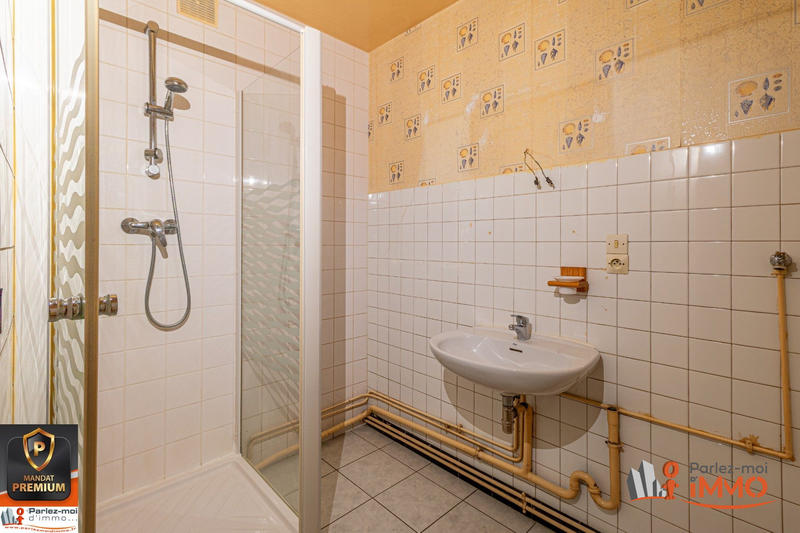Appartement - 83 m² - 4 pièces