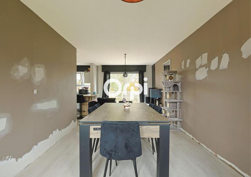 Maison - 105 m² - 5 pièces