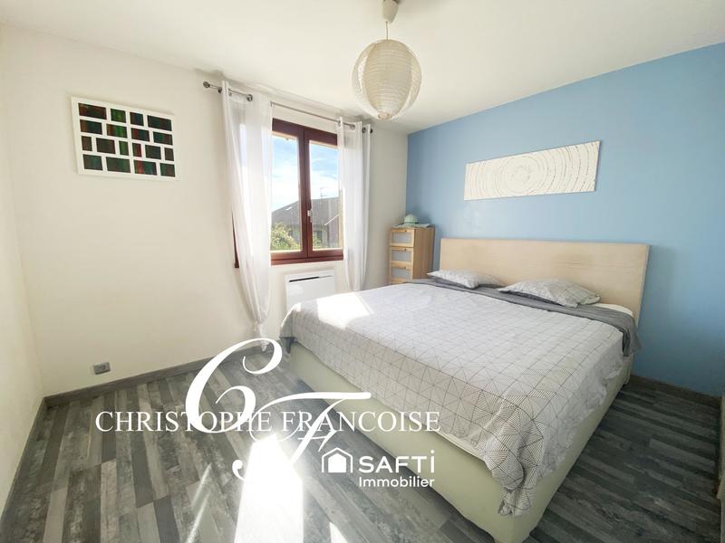 Maison - 200 m² - 6 pièces