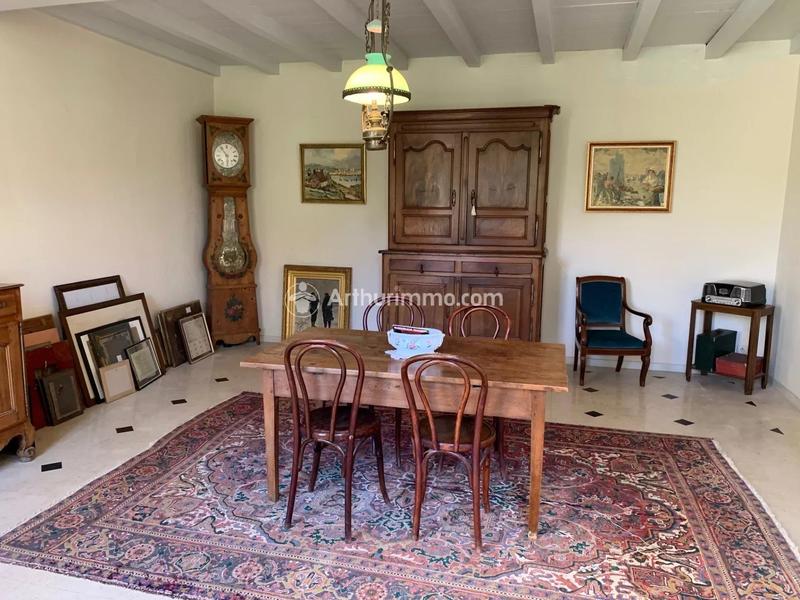 Maison - 300 m² - 8 pièces