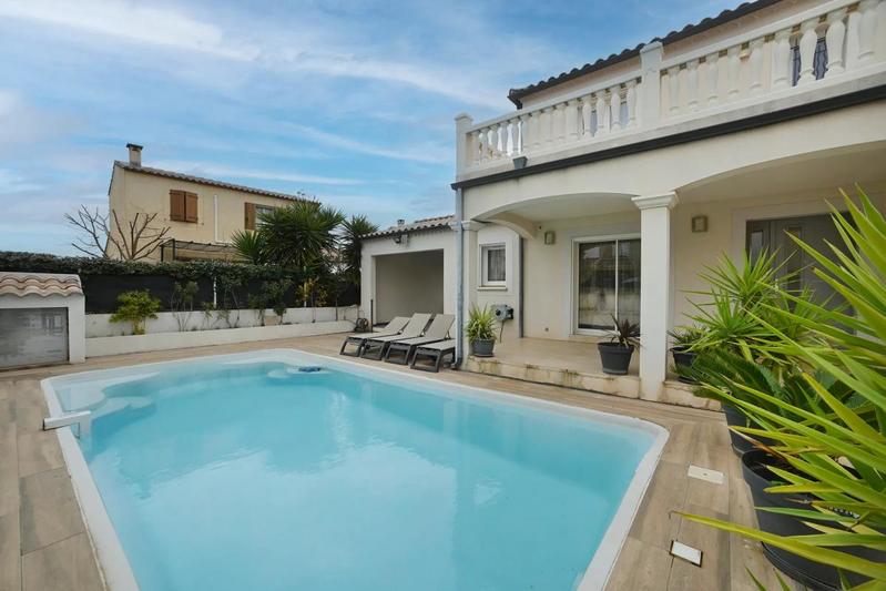 Maison - 150 m² - 5 pièces