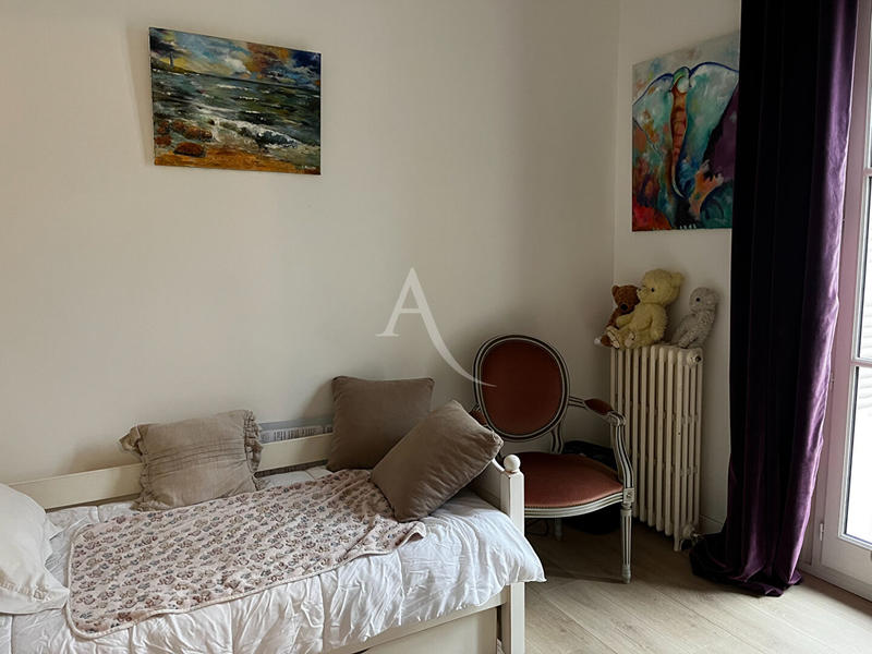 Appartement - 96 m² - 4 pièces