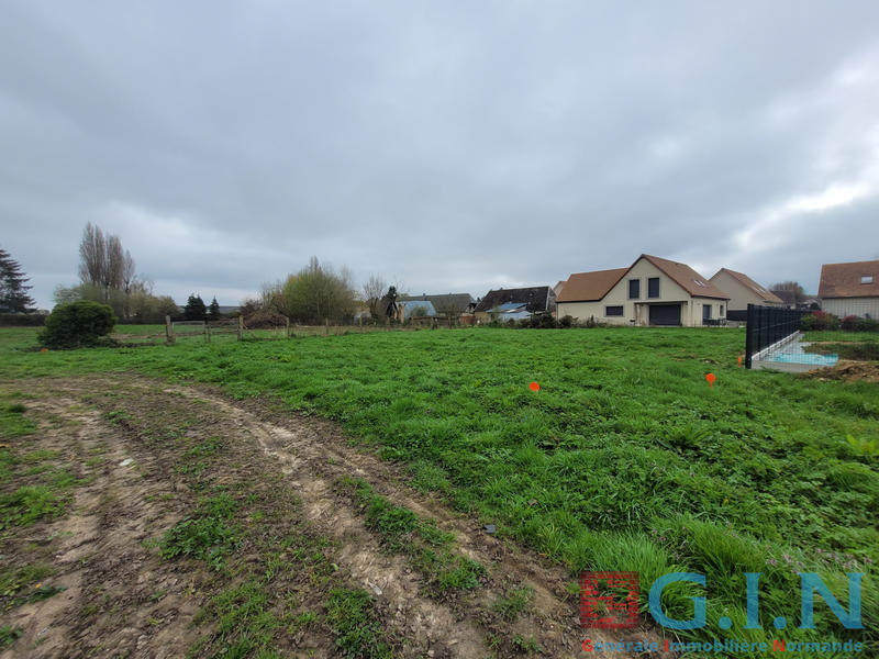 Terrain - 832 m²