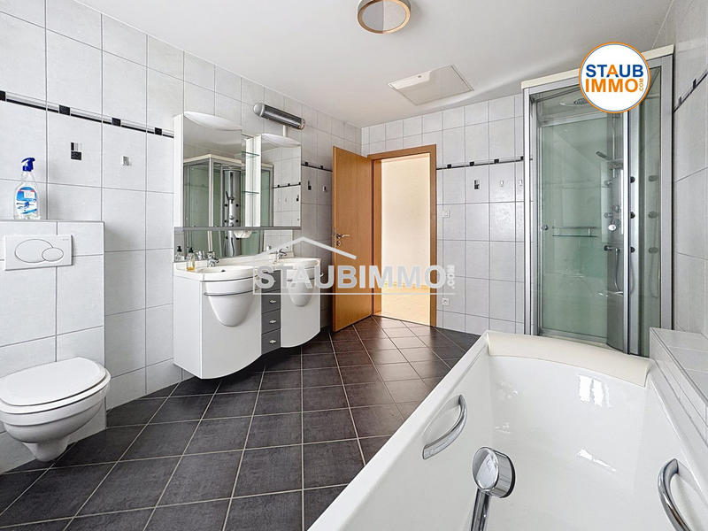 Maison - 145 m² - 5 pièces