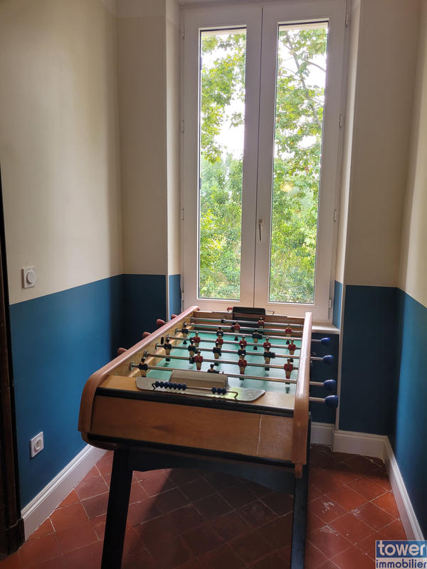 Villa - 240 m² - 6 pièces