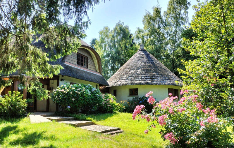 Maison - 260 m² - 10 pièces