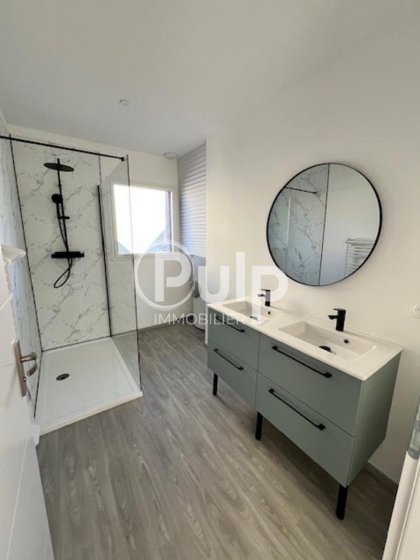 Maison - 94 m² - 4 pièces