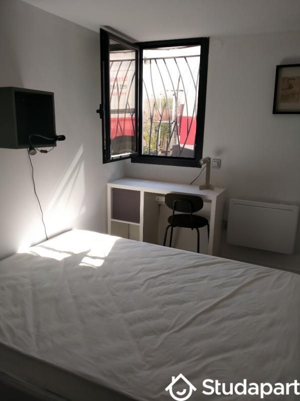 Chambre - 9 m² - 1 pièce