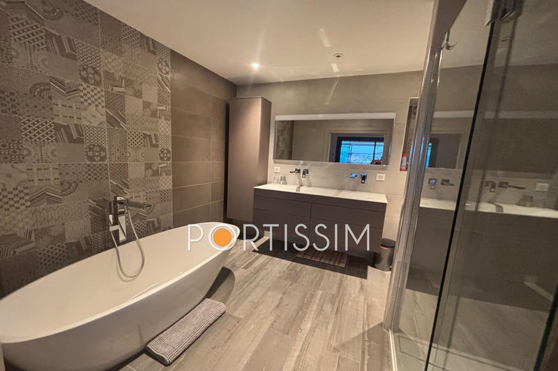 Appartement - 149 m² - 4 pièces