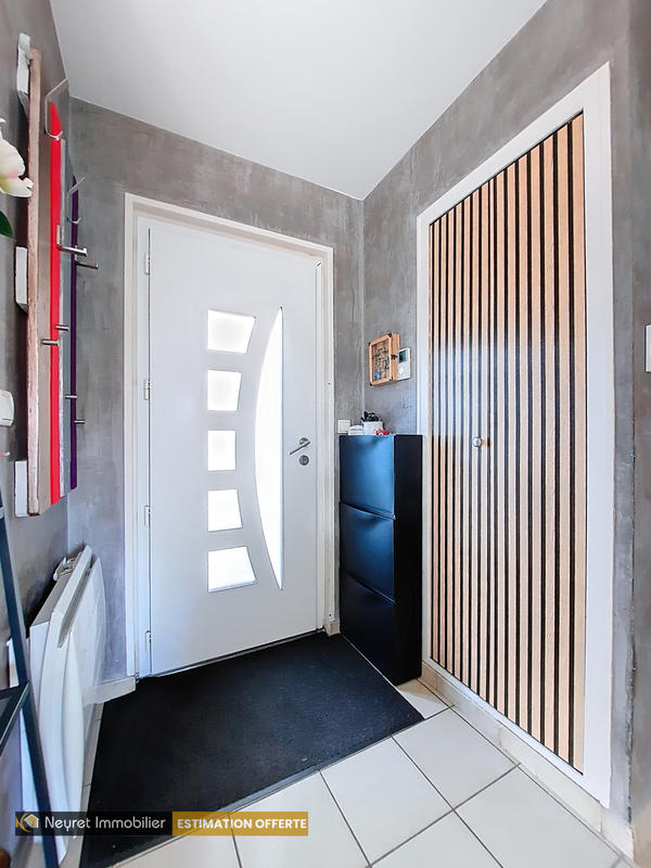 Maison - 137 m² - 7 pièces