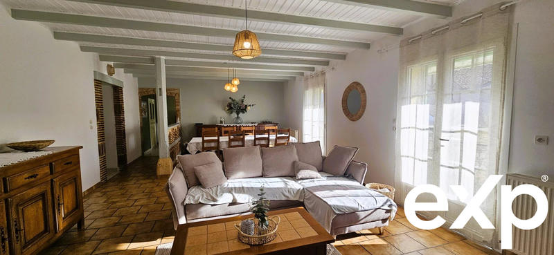 Maison - 140 m² - 4 pièces